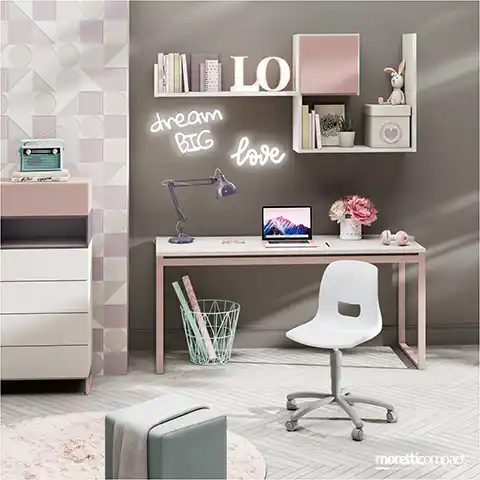 Scrivania con supporti Fix Plus e libreria Outline sospesa