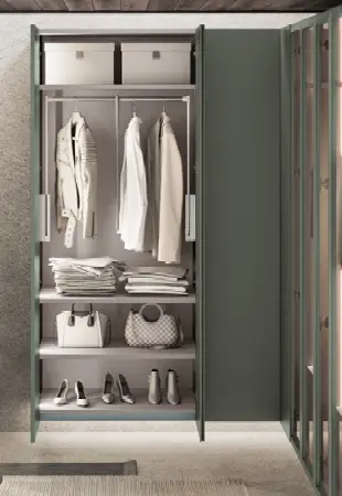 Interno armadio con servetto