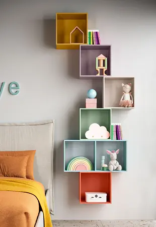 Libreria con Wallbox a giorno laccati