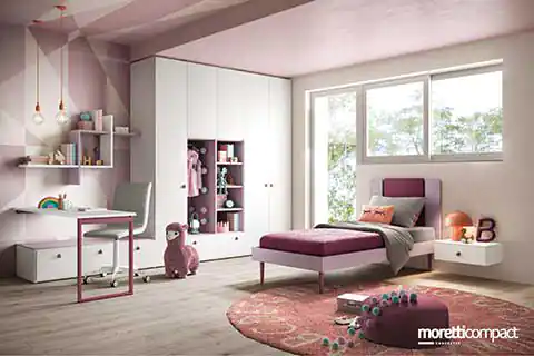Cameretta con armadio battente e letto laccato
