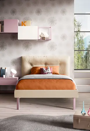 Letto imbottito con testata Step