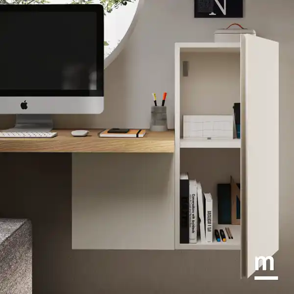 Wallbox sospeso con maniglia gola