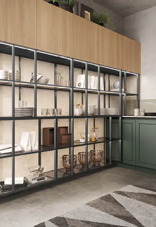 Libreria illuminata con ripiani in vetro