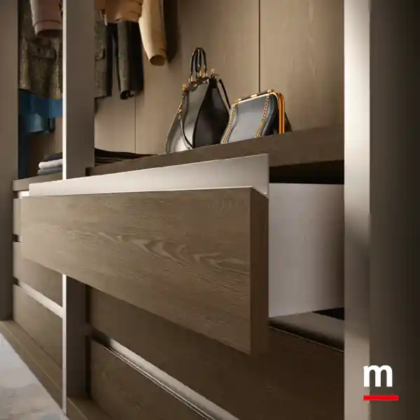 Maniglia su cassetto