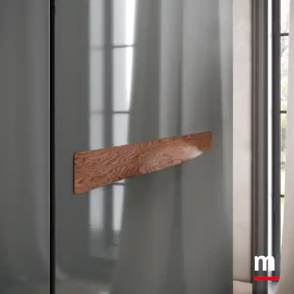 Maniglia Moon in finitura Rovere Amaranto