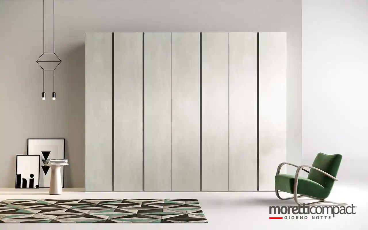 Armadio con ante battenti Bora