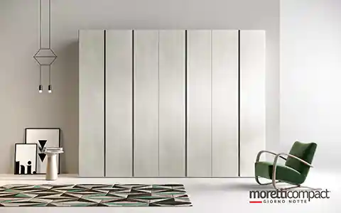 Armadio con ante battenti Bora