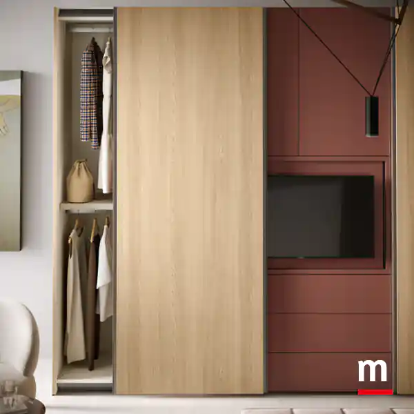 Anta scorrevole con profilo a gola Bora