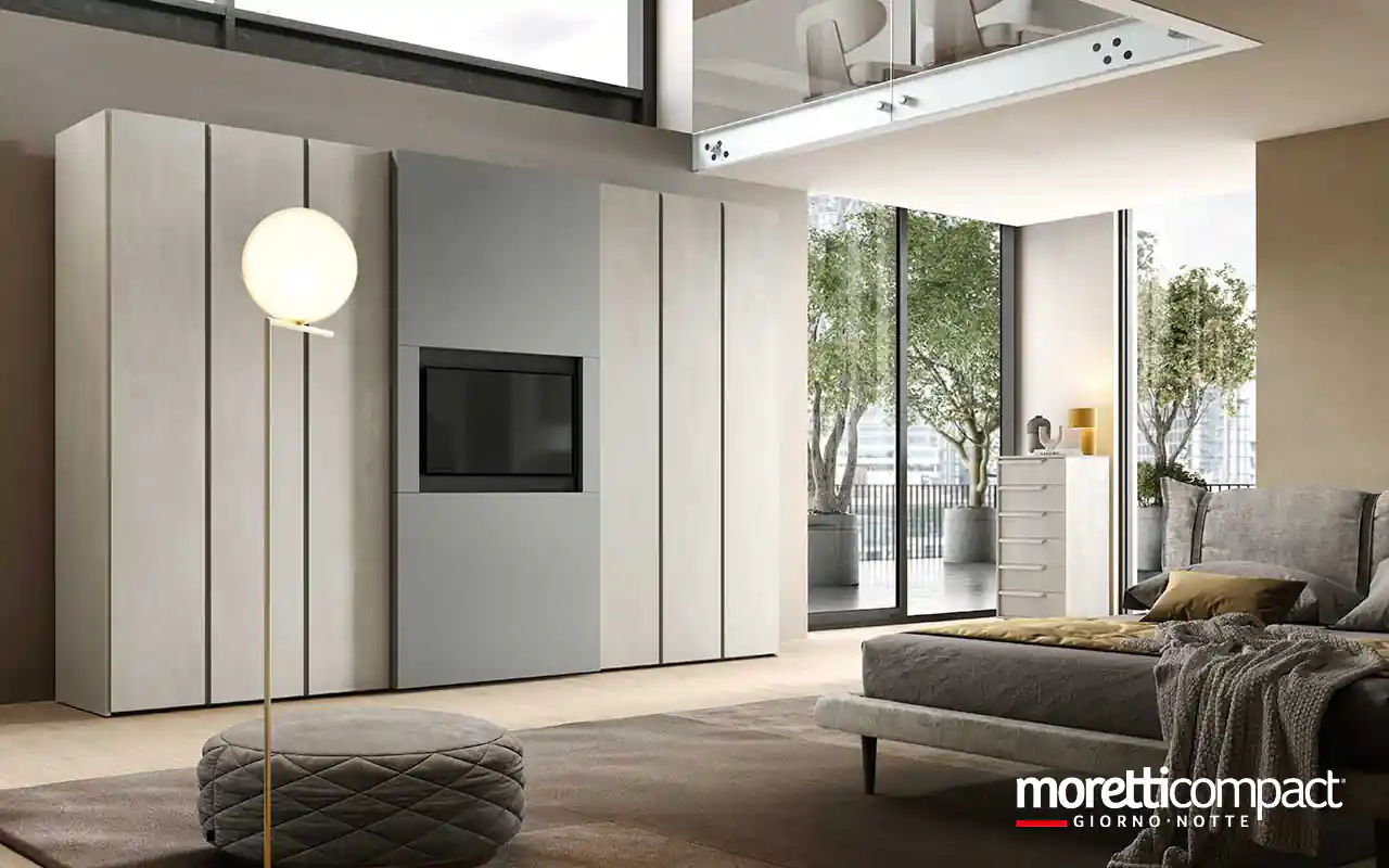 Armadio combinato, ante battenti Bora e scorrevoli Brunale TV