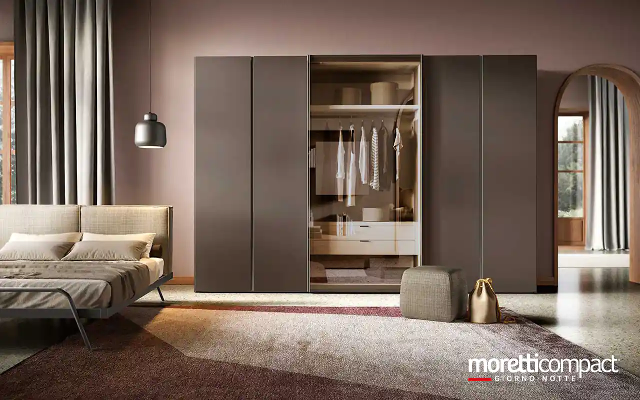 Armadio combinato, ante battenti Bora e scorrevoli Foehn