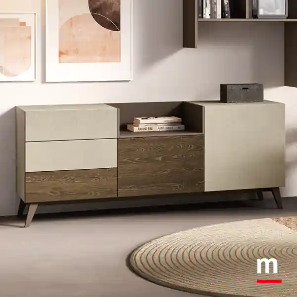 Madia con basamento in legno laccato