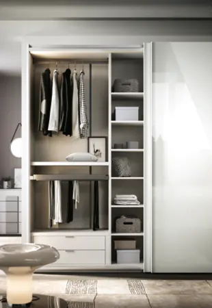 Elemento estraibile porta gonne e pantaloni