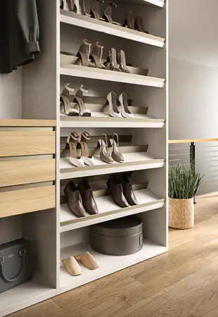 Ripiani inclinati porta scarpe