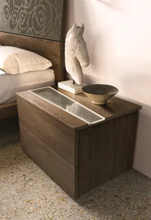 Comodino con luce Led e piano vetro